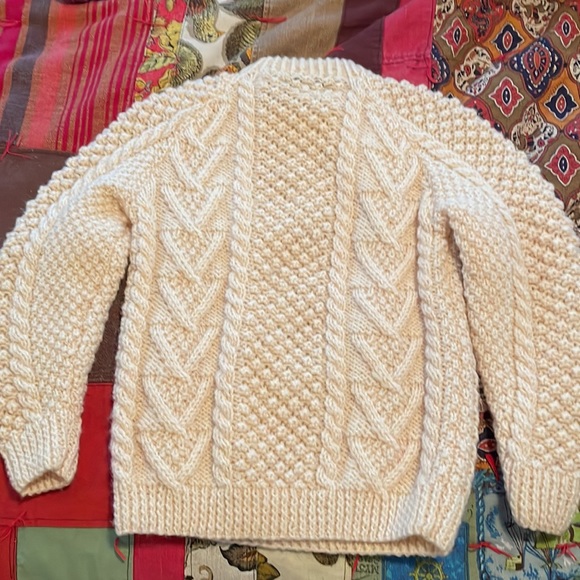 Hand knitted sweater from Ireland - Picture 3 of 4